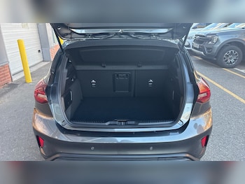 Used Ford Focus 2024 for sale - 76076284: Photo 4