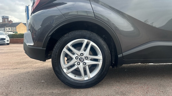 Used Toyota C-HR 2022 for sale - 76143096: Photo 7