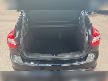 Used Ford Focus 2013 for sale - 78592973: Photo
