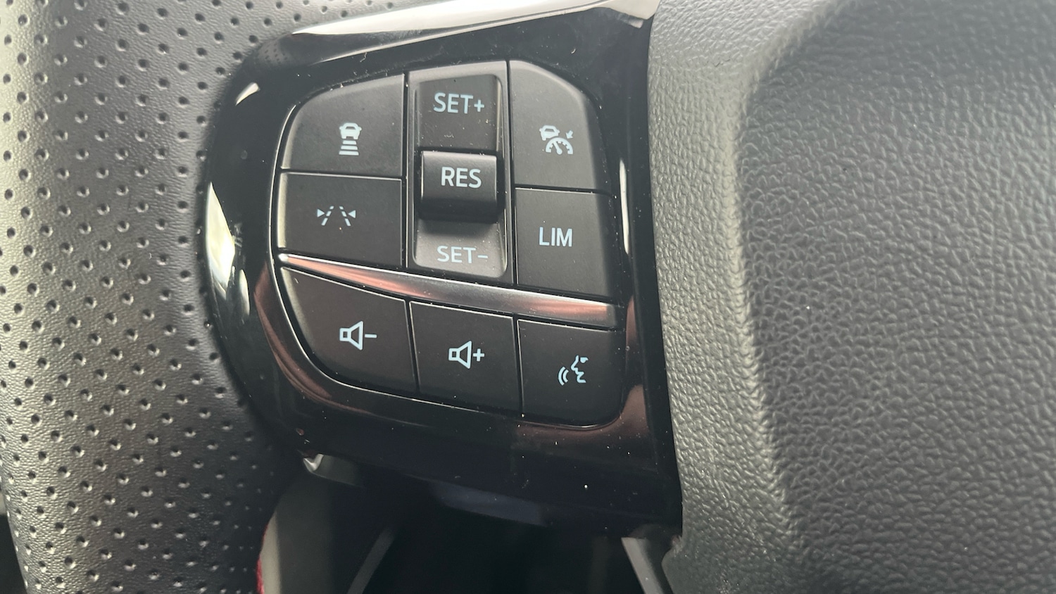 Used Ford Puma 2024 for sale - 76366249: Photo 34