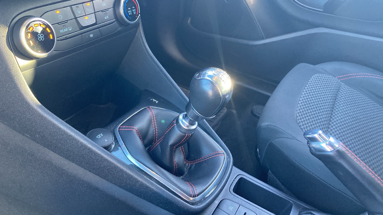 Used Ford Fiesta 2020 for sale - 76477784: Photo 12