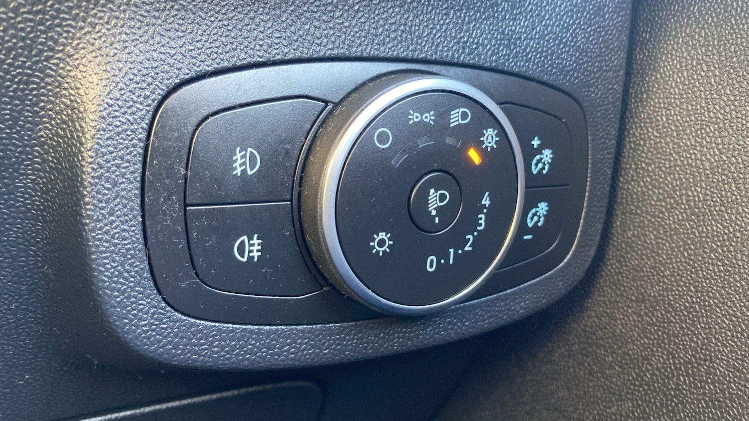 Used Ford Fiesta 2020 for sale - 76477784: Photo 21