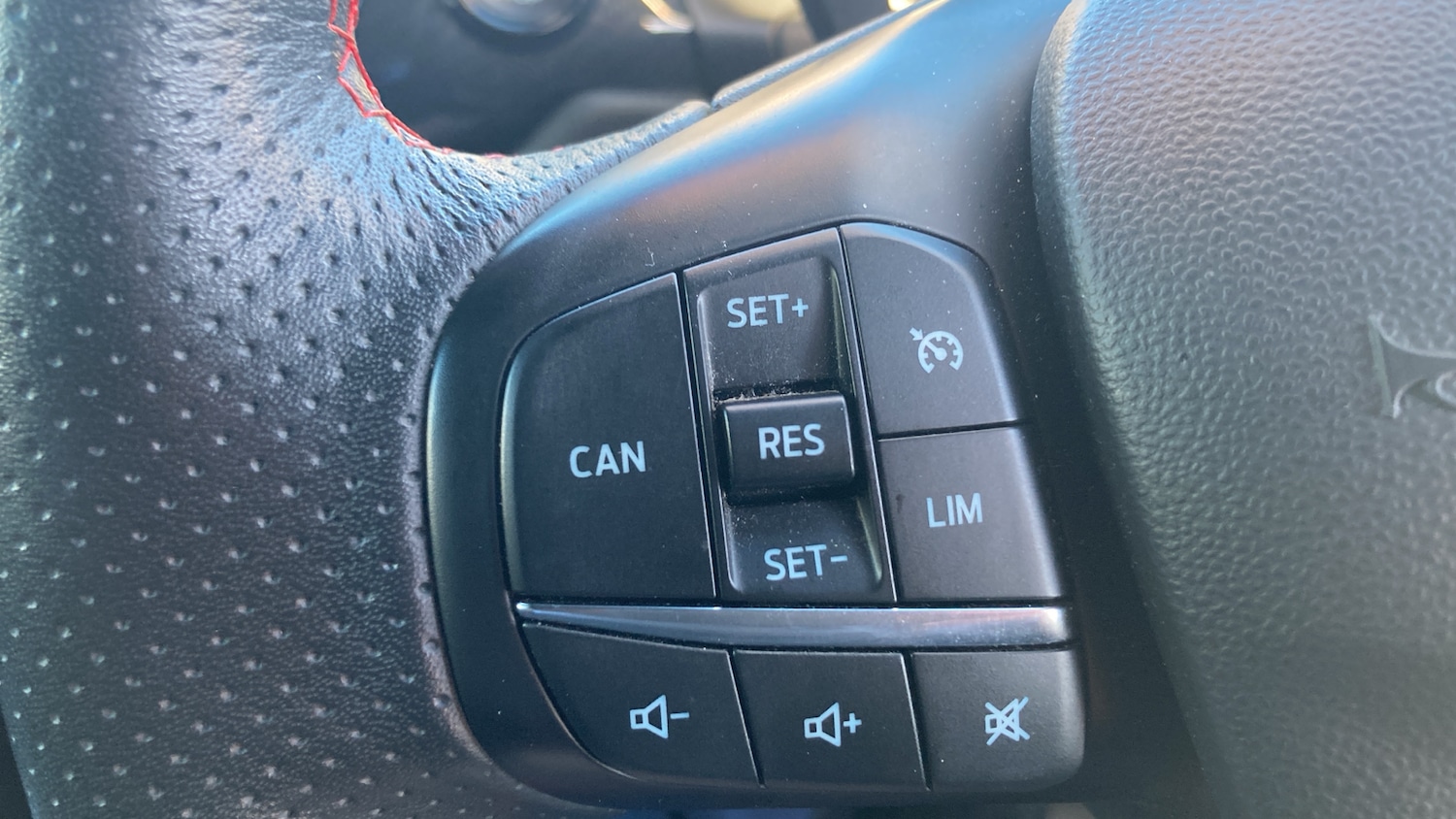 Used Ford Fiesta 2020 for sale - 76477784: Photo 24