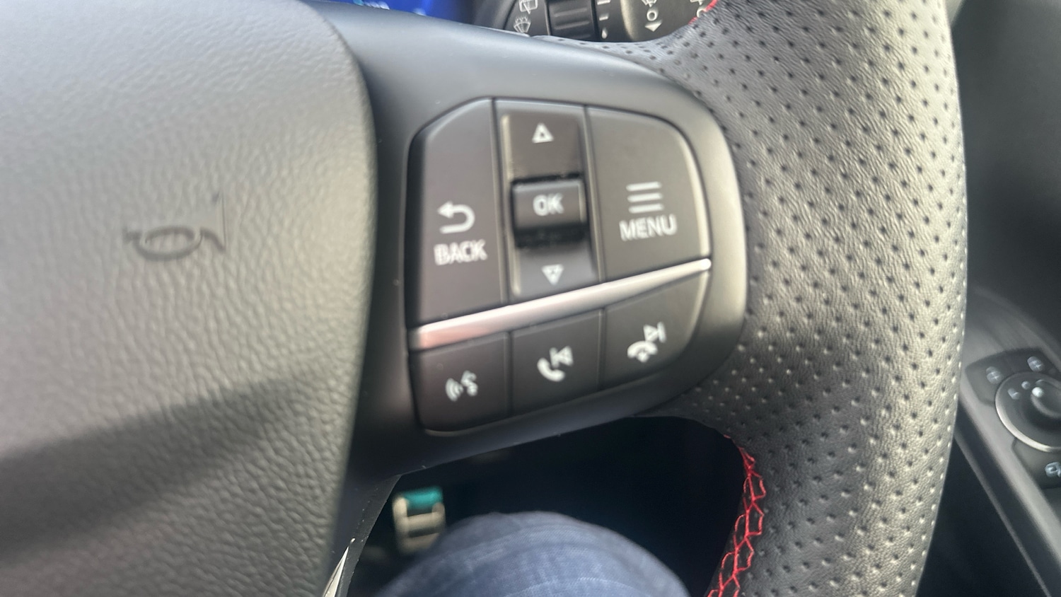 Used Ford Kuga 2023 for sale - 76948843: Photo 41