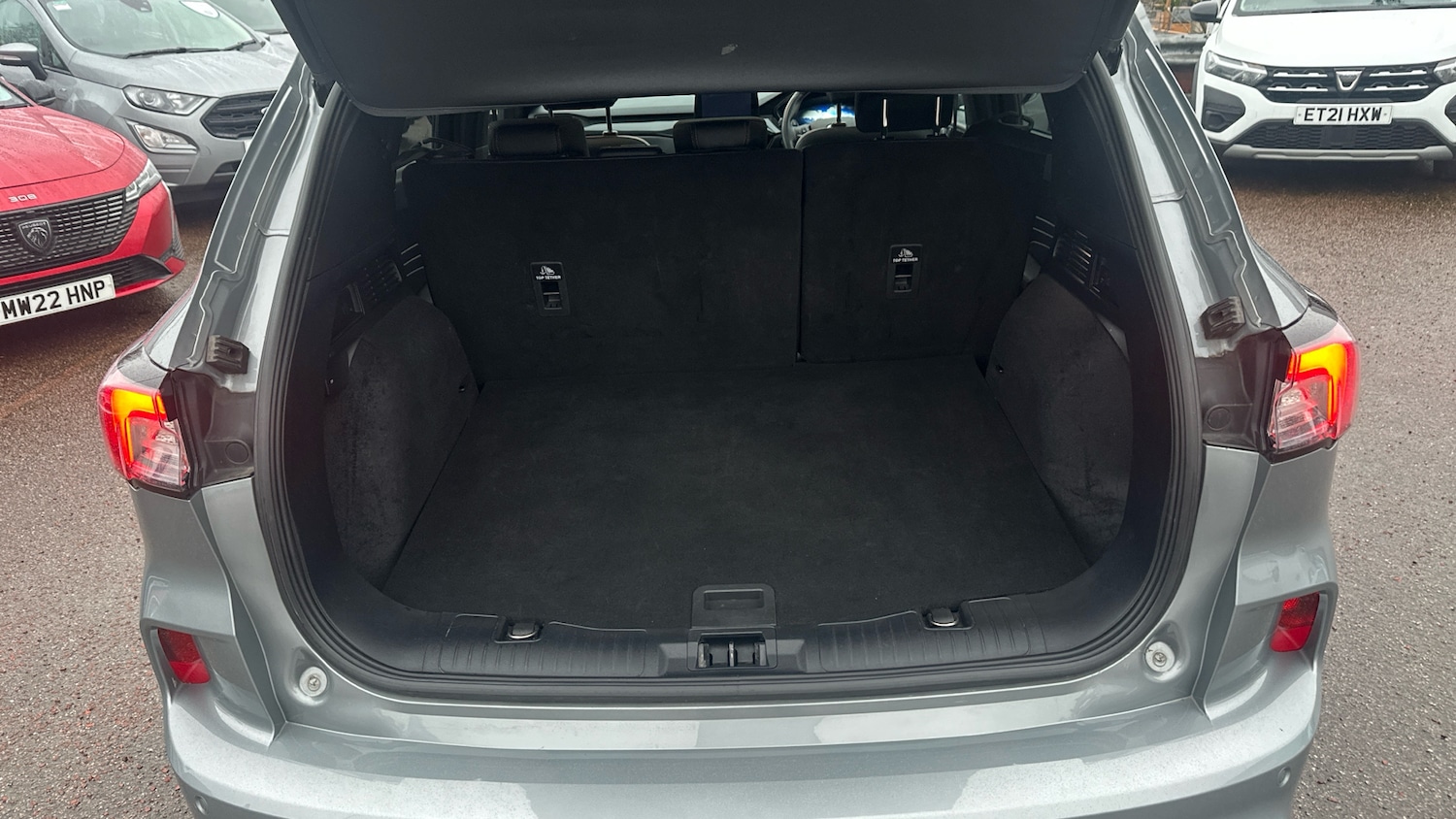 Used Ford Kuga 2022 for sale - 77297023: Photo 4