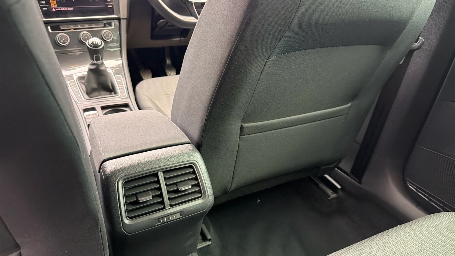 Used Volkswagen Golf 2019 for sale - 76853407: Photo 21