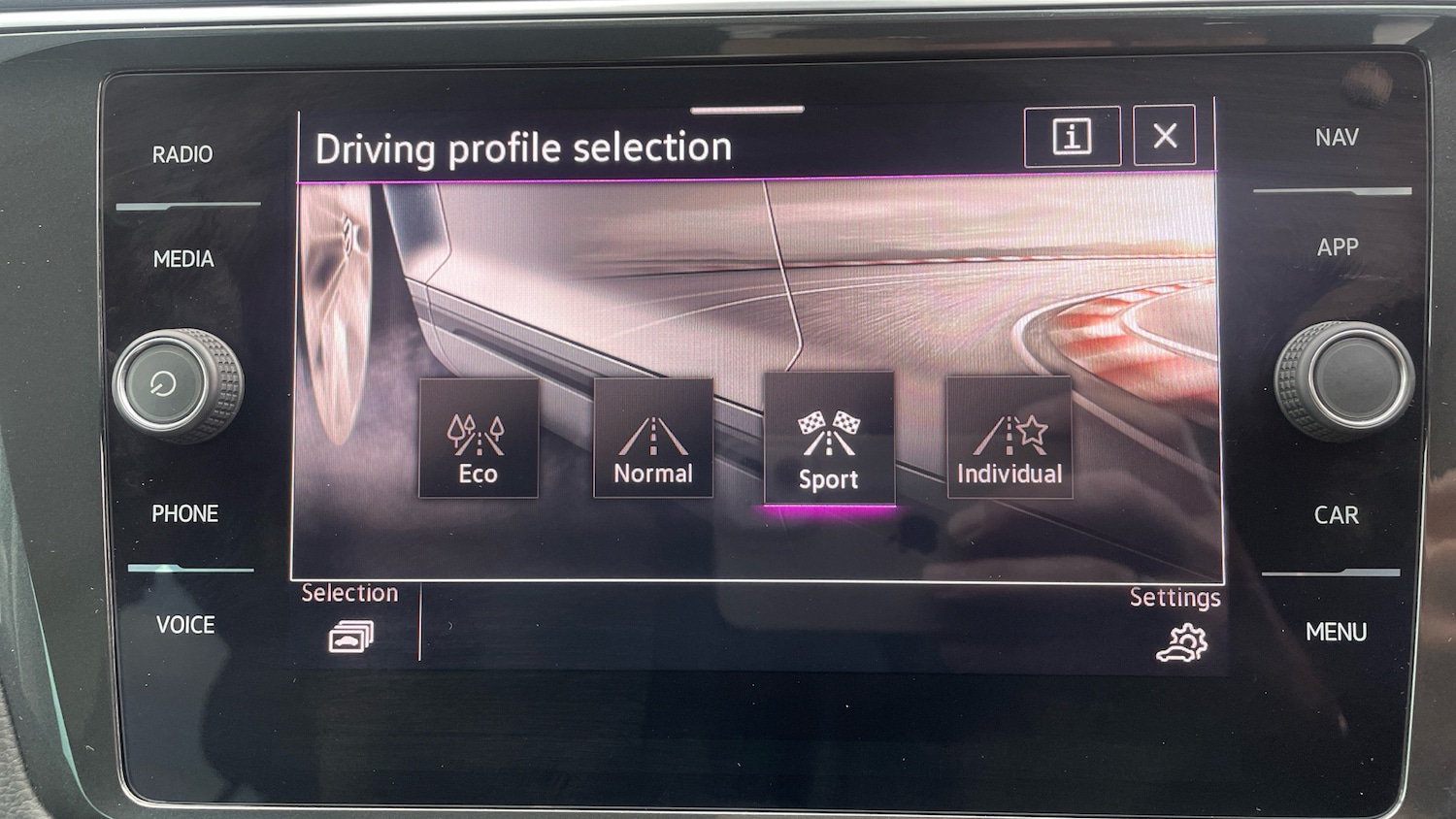 Used Volkswagen Tiguan 2021 for sale - 78045447: Photo 36