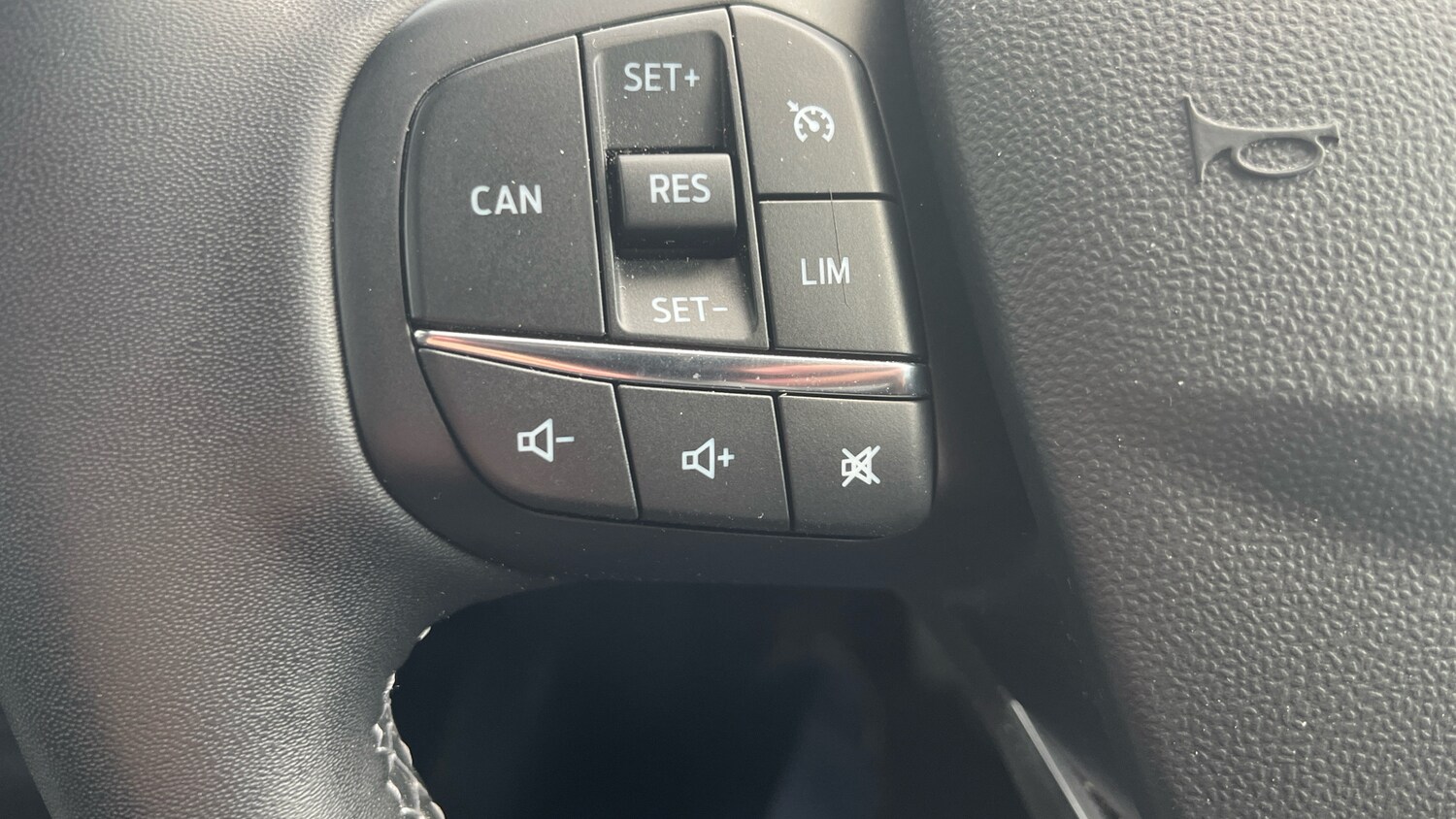 Used Ford Fiesta 2022 for sale - 76363315: Photo 31