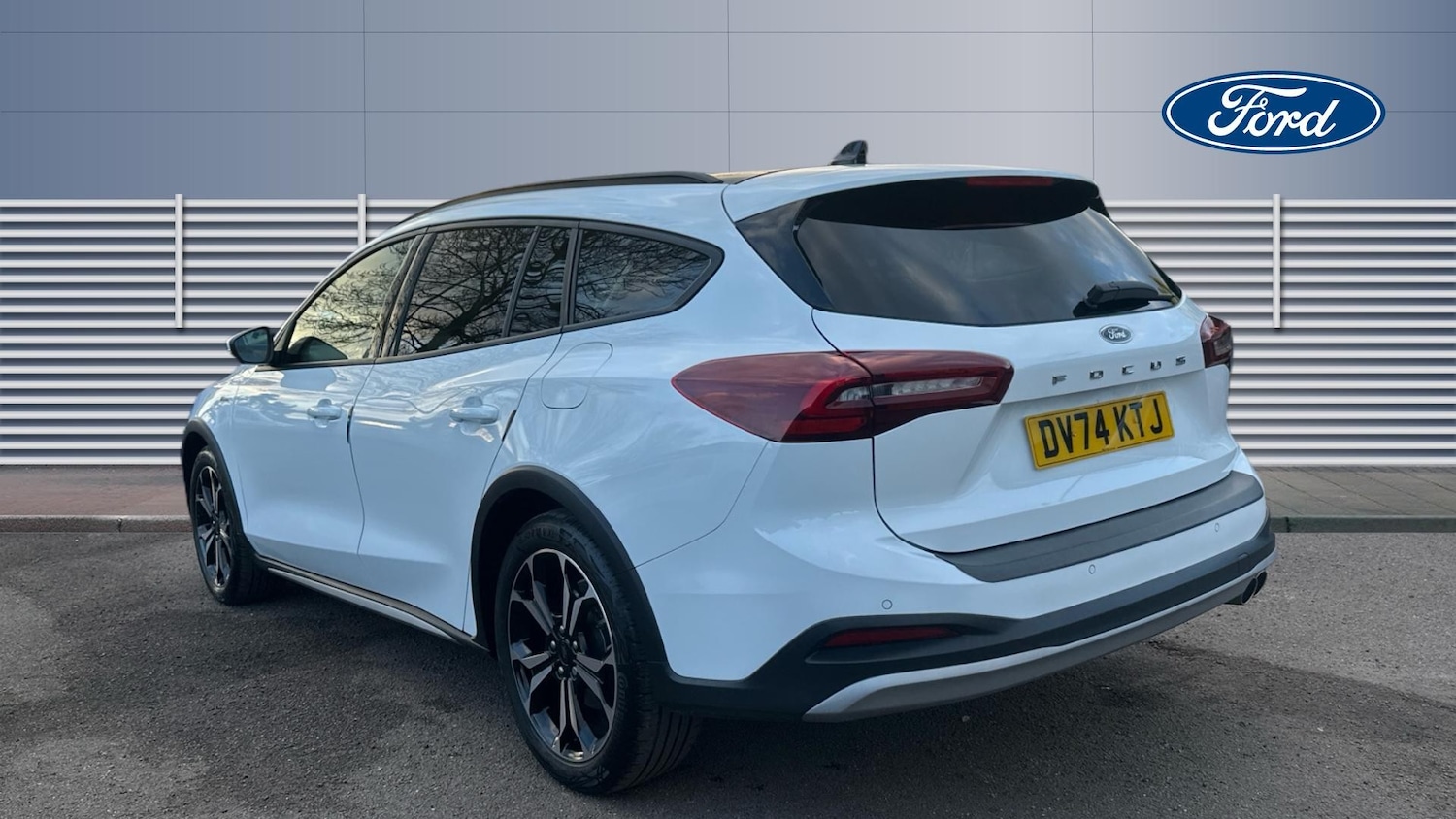 Used Ford Focus 2024 for sale - 77871893: Photo 2