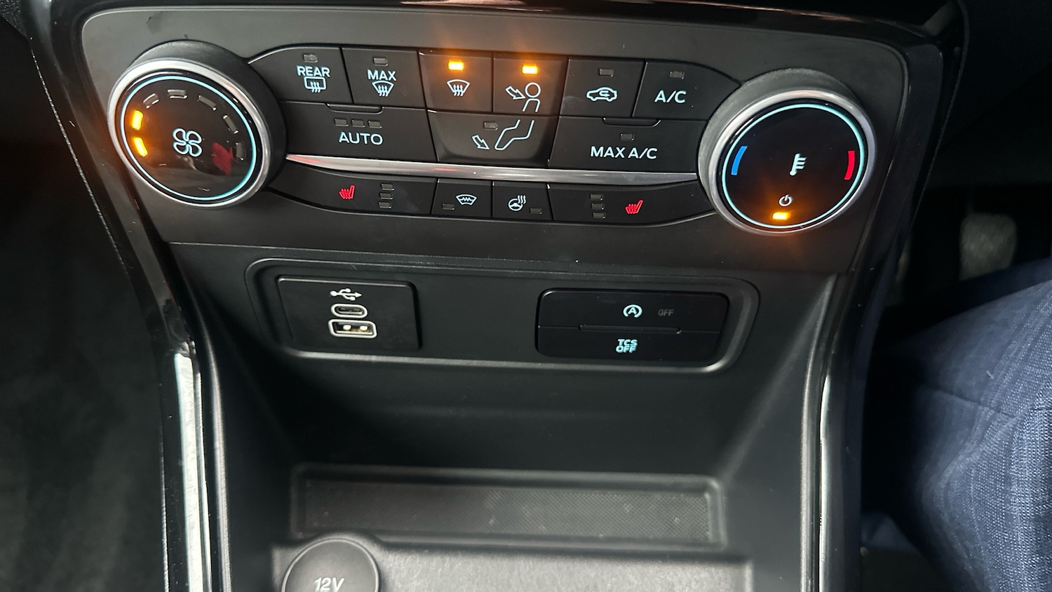 Used Ford Ecosport 2023 for sale - 77635425: Photo 30