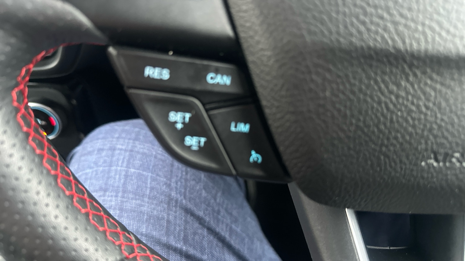 Used Ford Ecosport 2023 for sale - 77635425: Photo 32