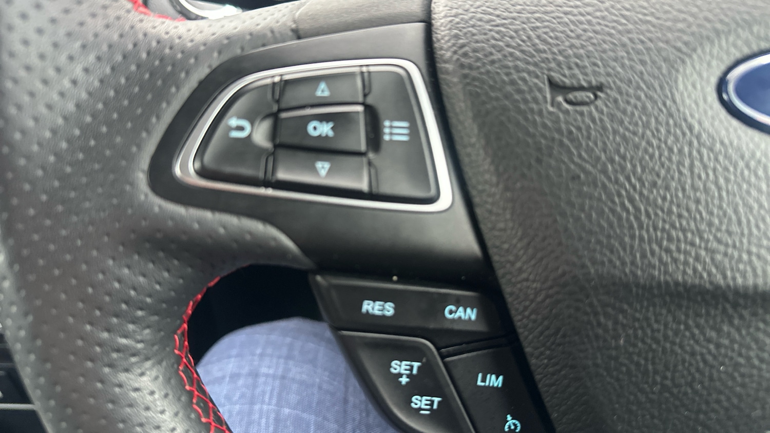 Used Ford Ecosport 2023 for sale - 77635425: Photo 33