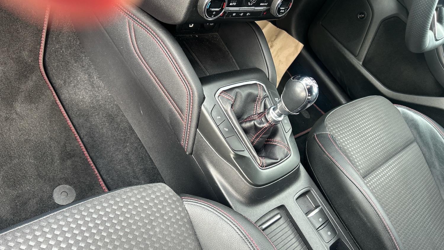 Used Ford Focus 2020 for sale - 76142342: Photo 13