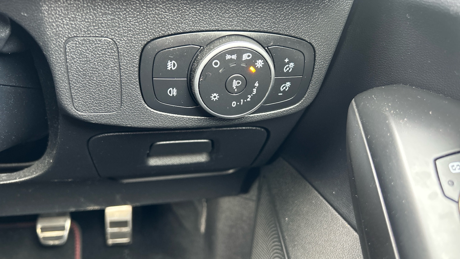 Used Ford Focus 2020 for sale - 76142342: Photo 36