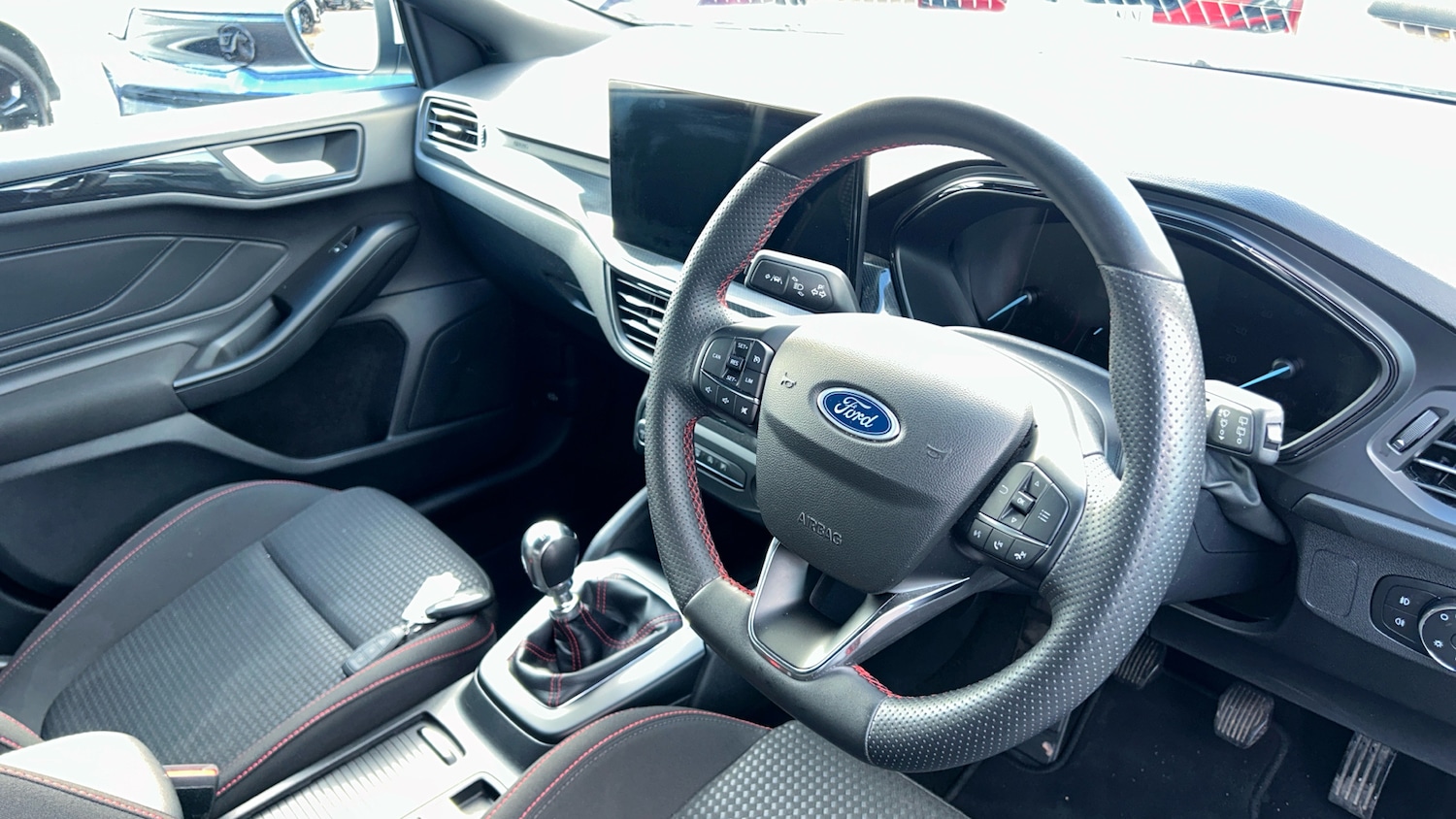 Used Ford Focus 2023 for sale - 76526449: Photo 11