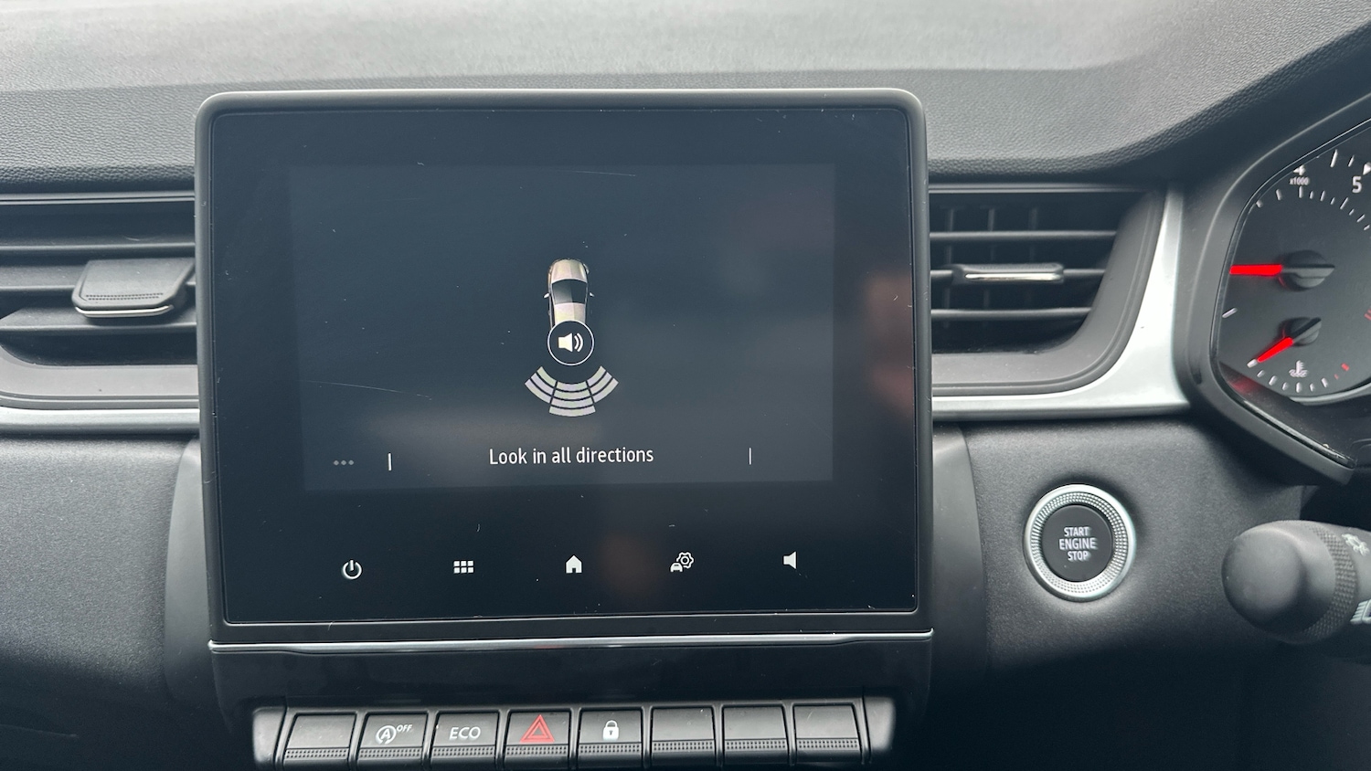 Used Renault Captur 2024 for sale - 76553703: Photo 21