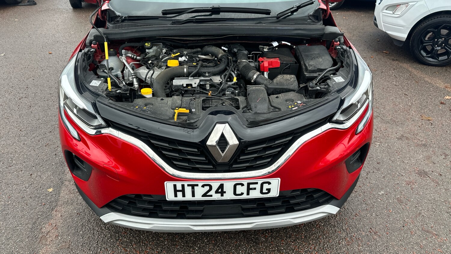 Used Renault Captur 2024 for sale - 76553703: Photo 8