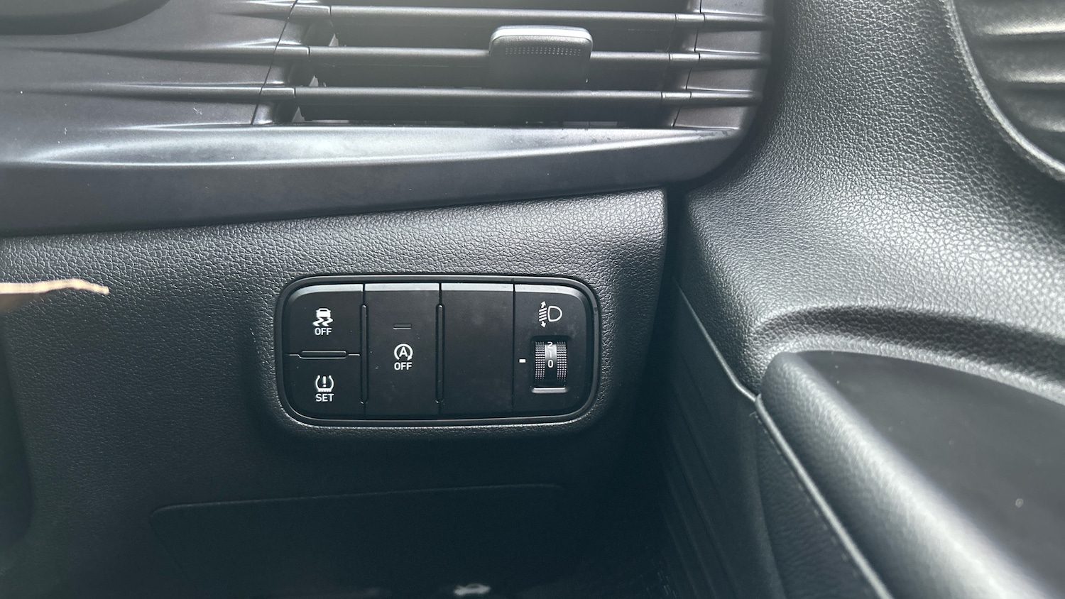 Used Hyundai BAYON 2022 for sale - 77207386: Photo 33