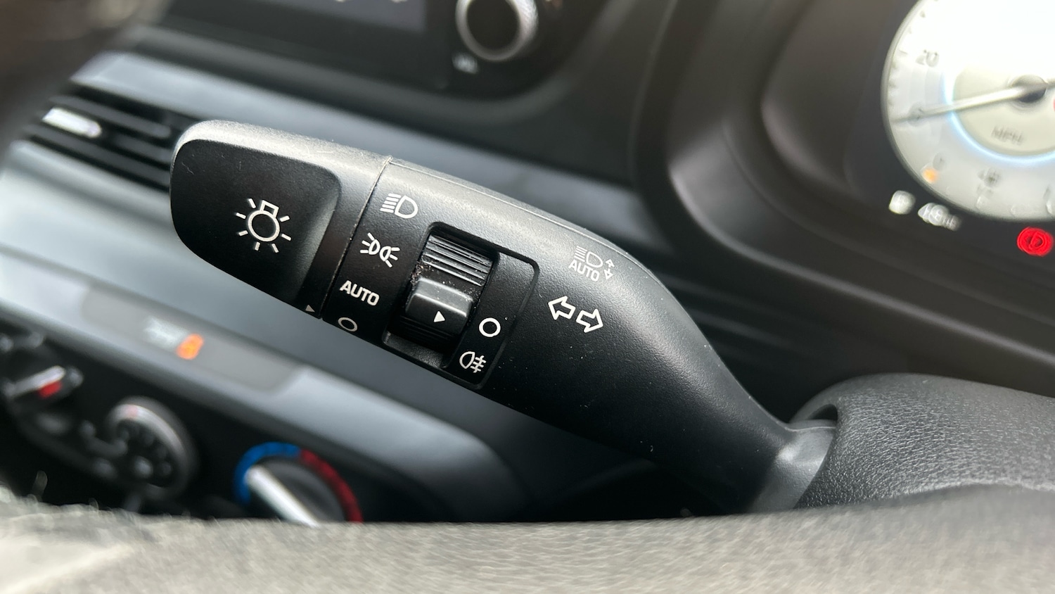 Used Hyundai BAYON 2022 for sale - 77207386: Photo 42