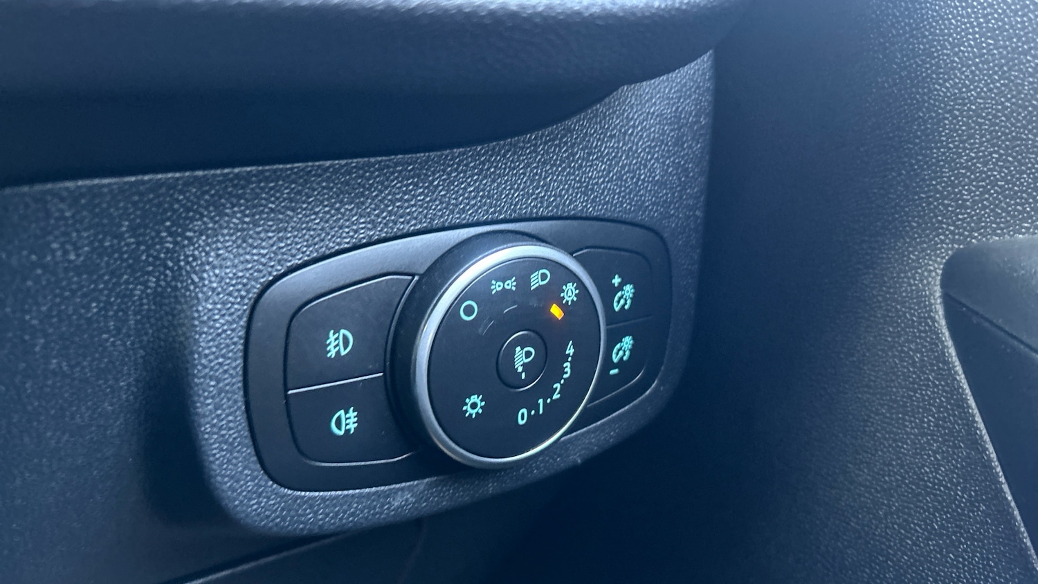 Used Ford Fiesta 2020 for sale - 77760522: Photo 29