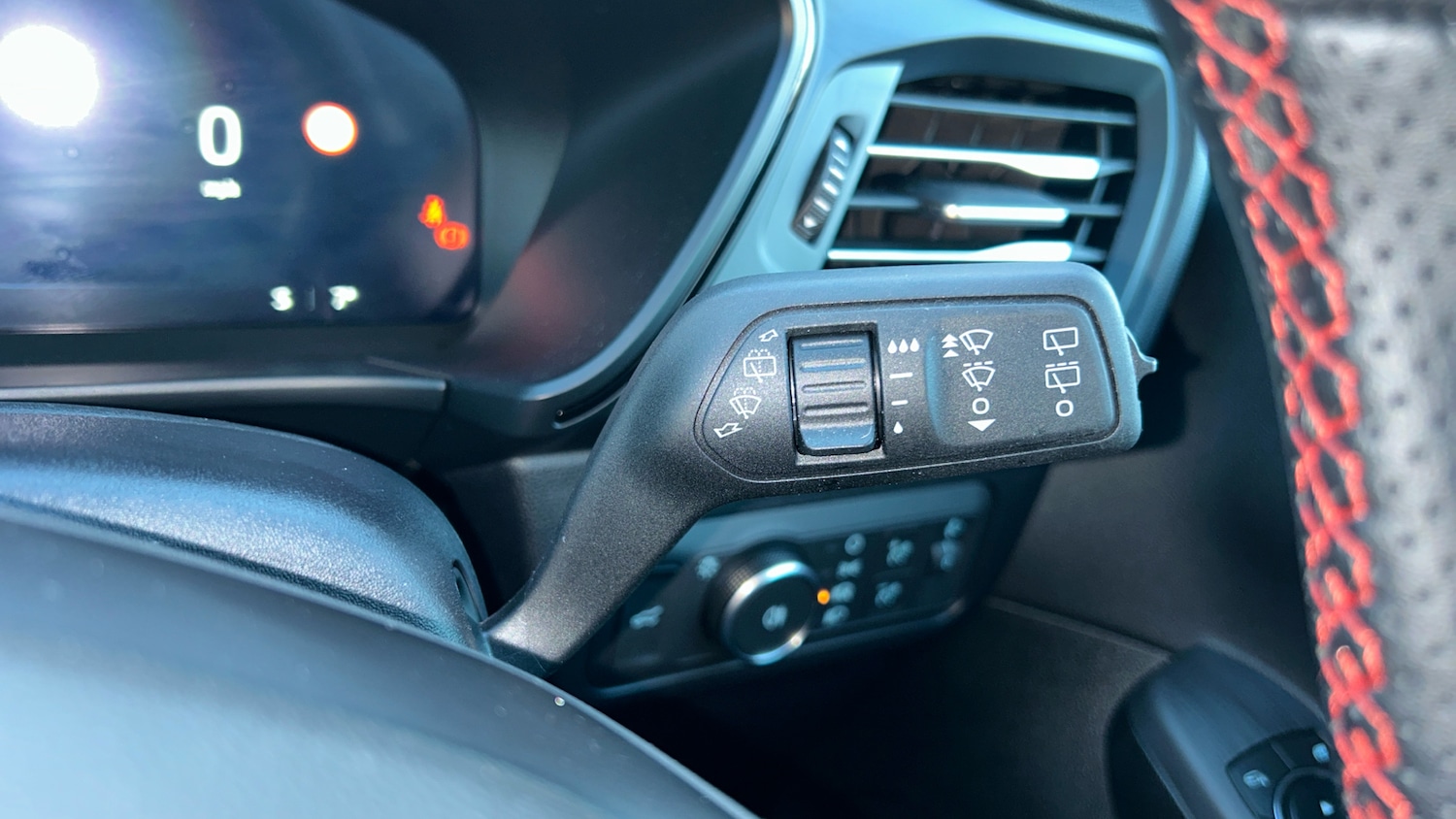 Used Ford Kuga 2025 for sale - 76706276: Photo 41