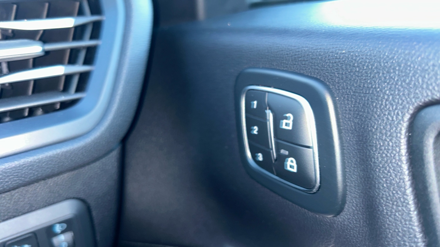 Used Ford Kuga 2025 for sale - 76706276: Photo 45