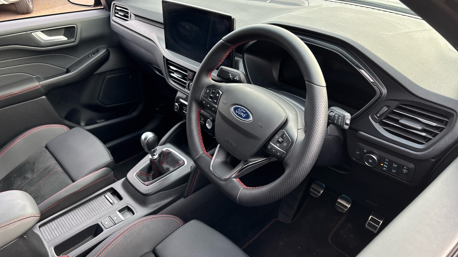 Used Ford Kuga 2025 for sale - 77052929: Photo 11