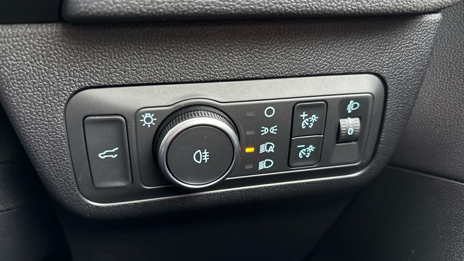 Used Ford Kuga 2025 for sale - 77052929: Photo 28