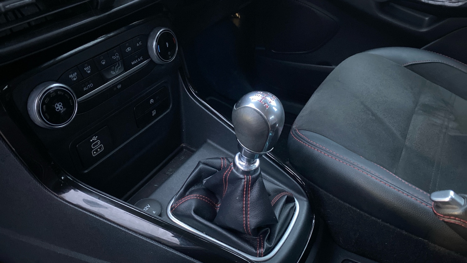 Used Ford Ecosport 2022 for sale - 77147899: Photo 13