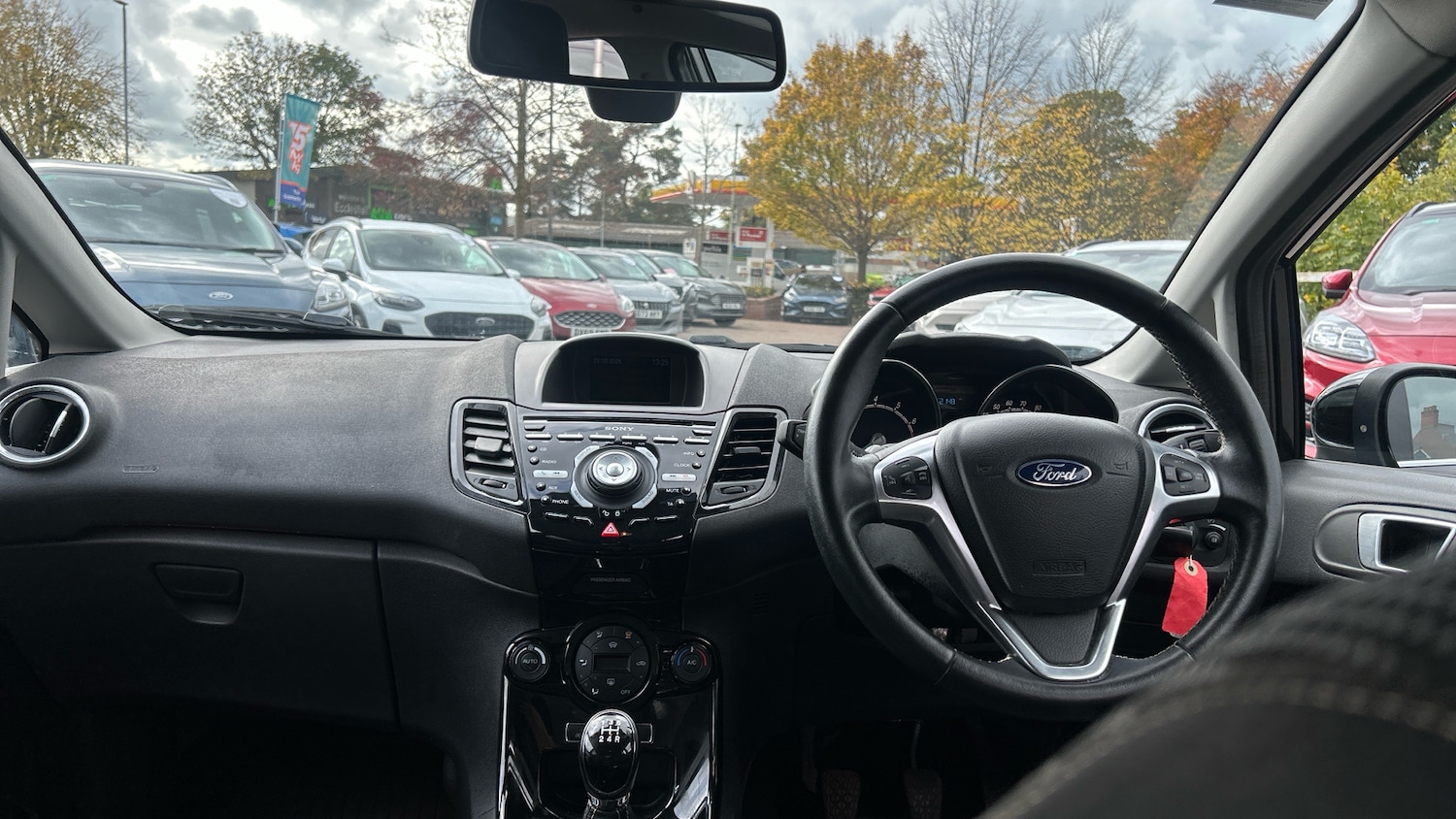 Used Ford Fiesta 2016 for sale - 76352041: Photo 10