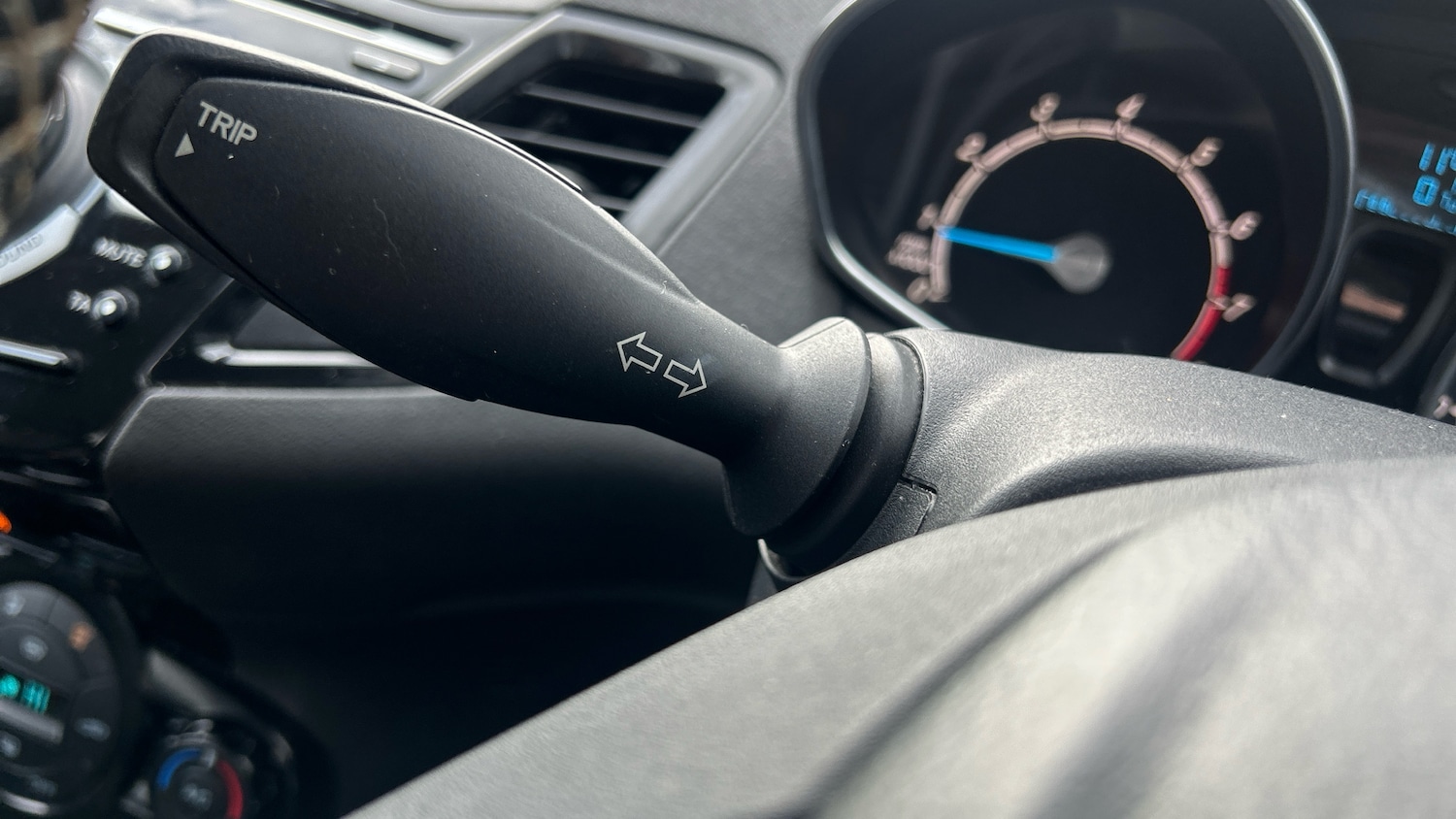 Used Ford Fiesta 2016 for sale - 76352041: Photo 28