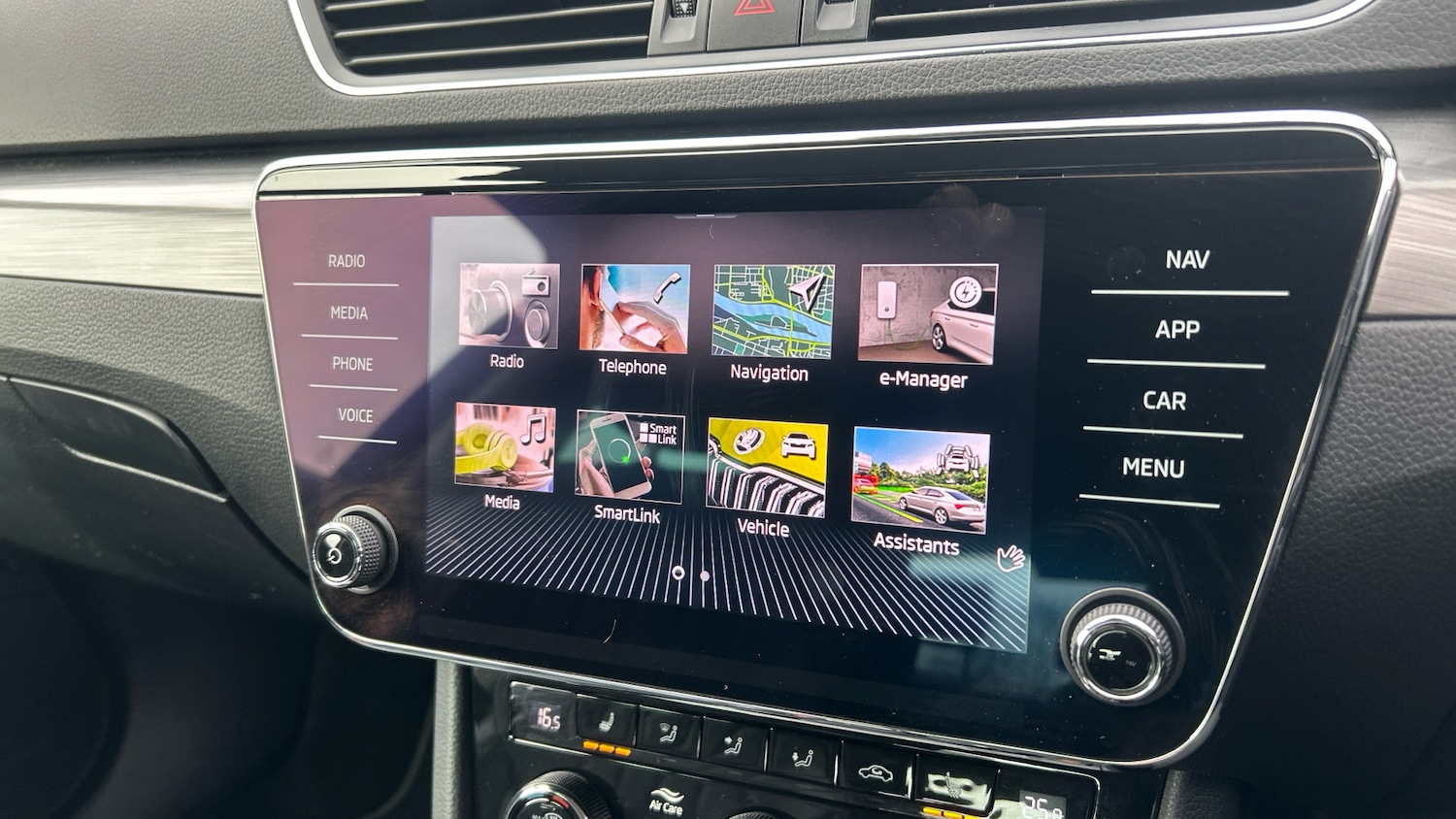 Used Skoda Superb 2020 for sale - 77589724: Photo 12