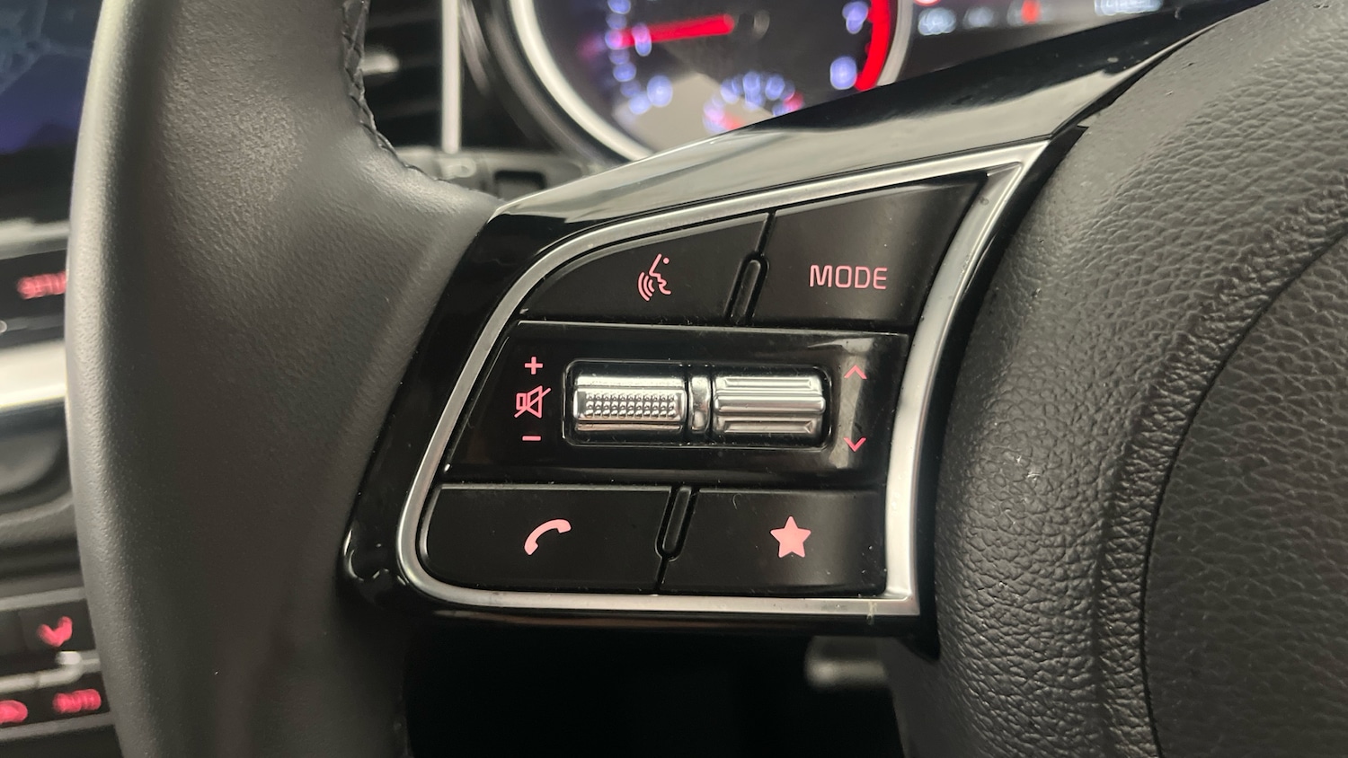 Used Kia XCeed 2024 for sale - 76932116: Photo 21