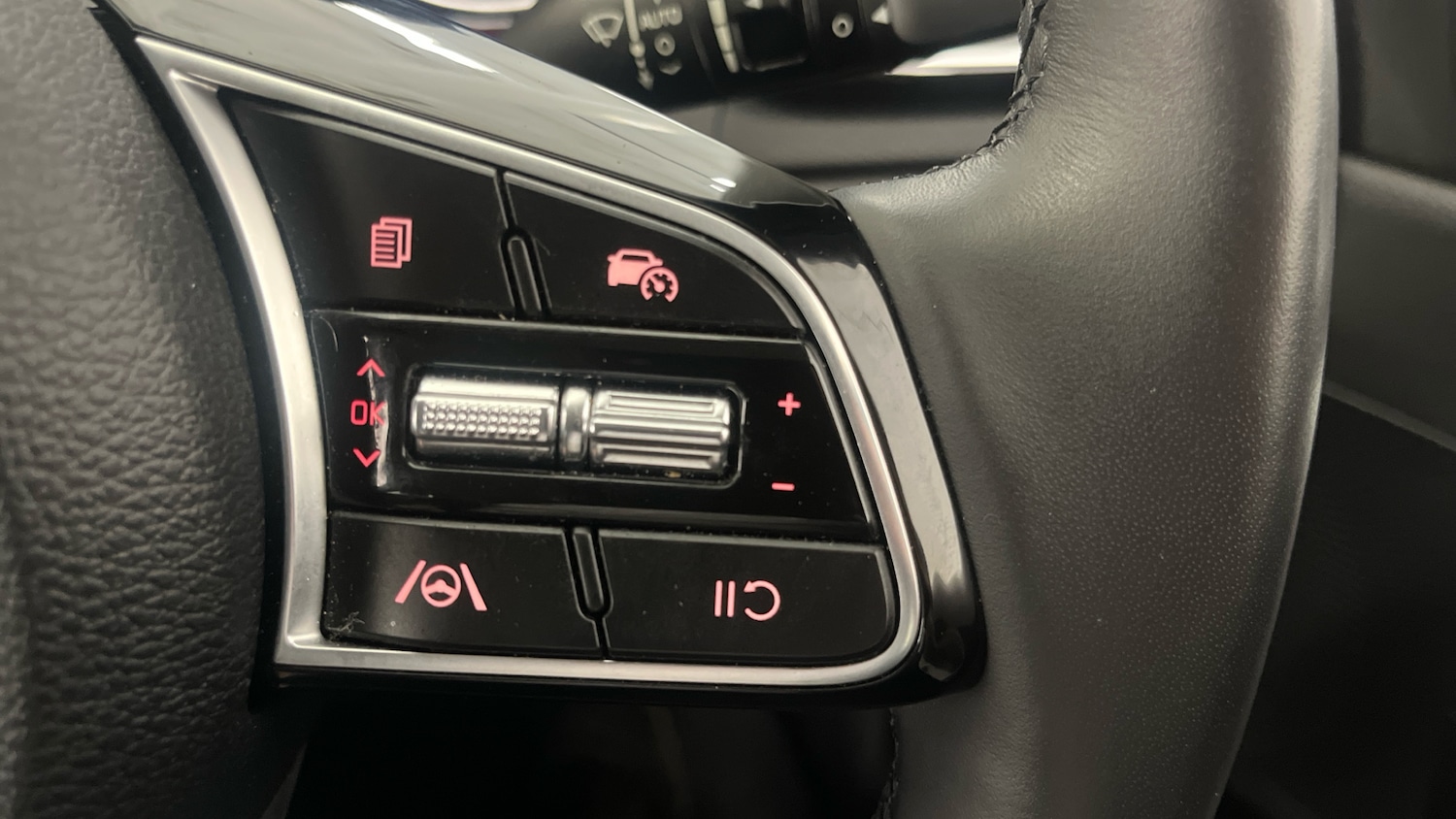 Used Kia XCeed 2024 for sale - 76932116: Photo 23