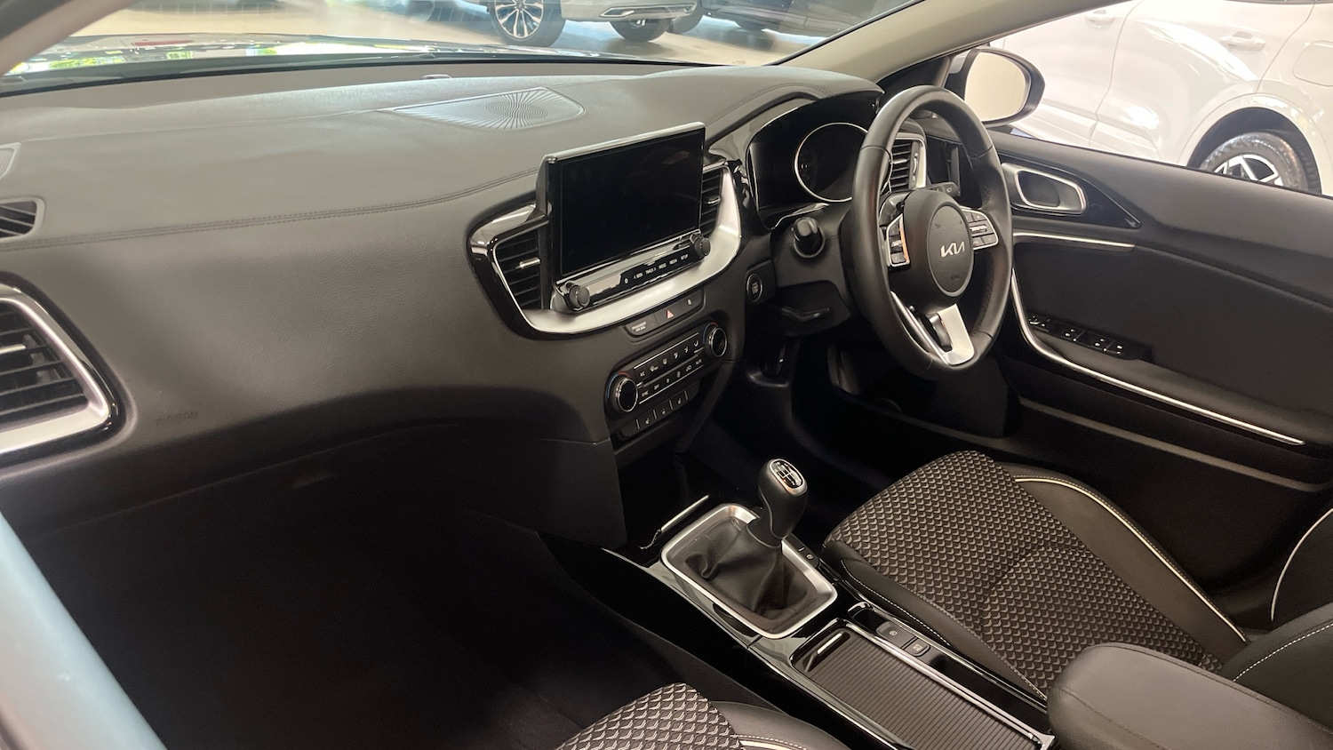 Used Kia XCeed 2024 for sale - 76932116: Photo 9