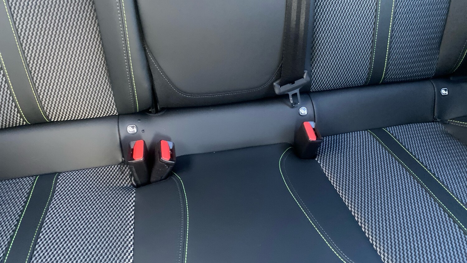 Used Peugeot 2008 2023 for sale - 77578102: Photo 17