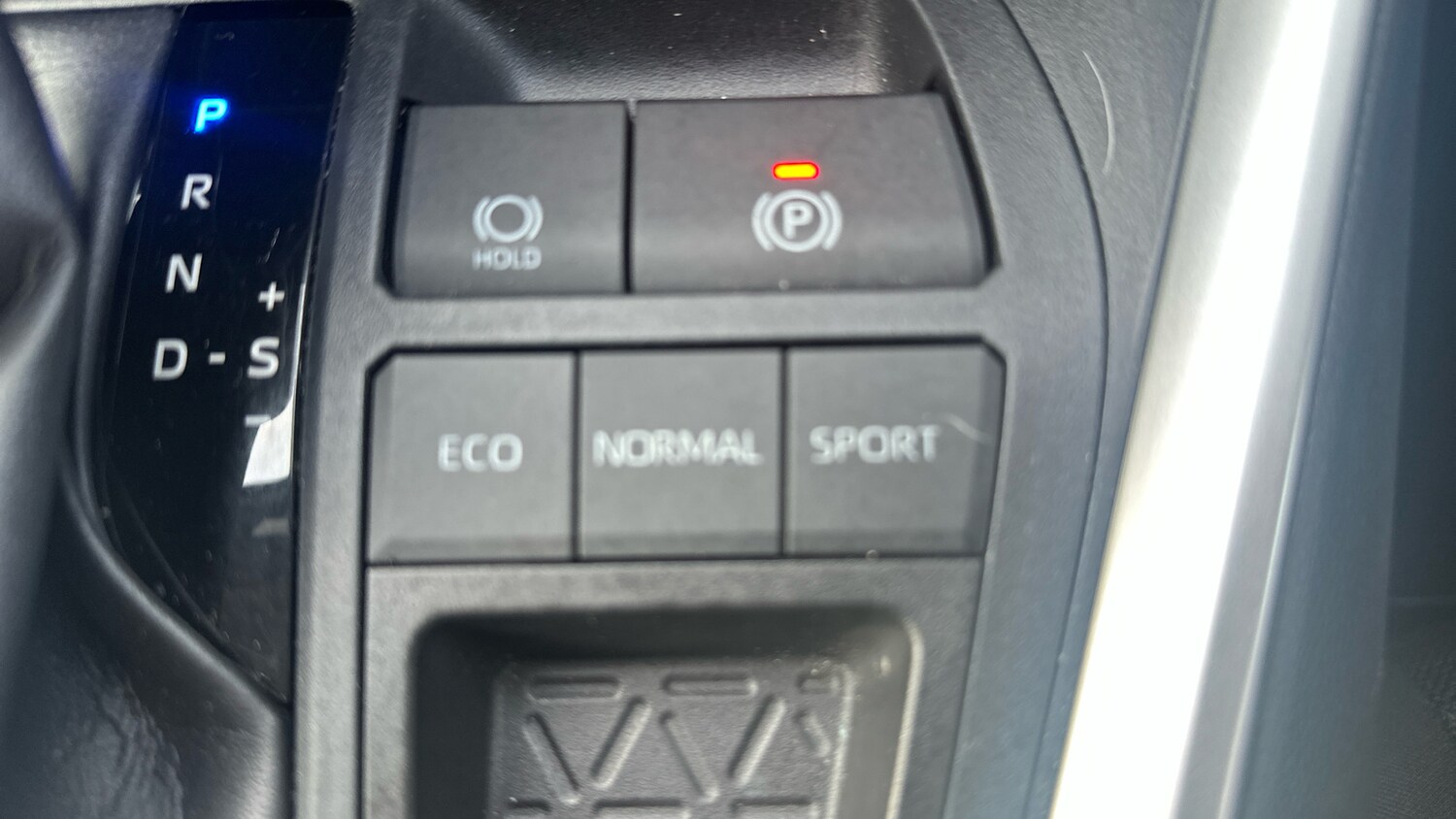 Used Toyota RAV4 2021 for sale - 76249269: Photo 25