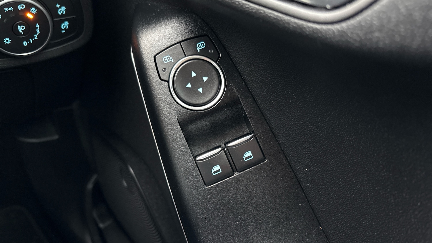 Used Ford Fiesta 2018 for sale - 77044633: Photo 21