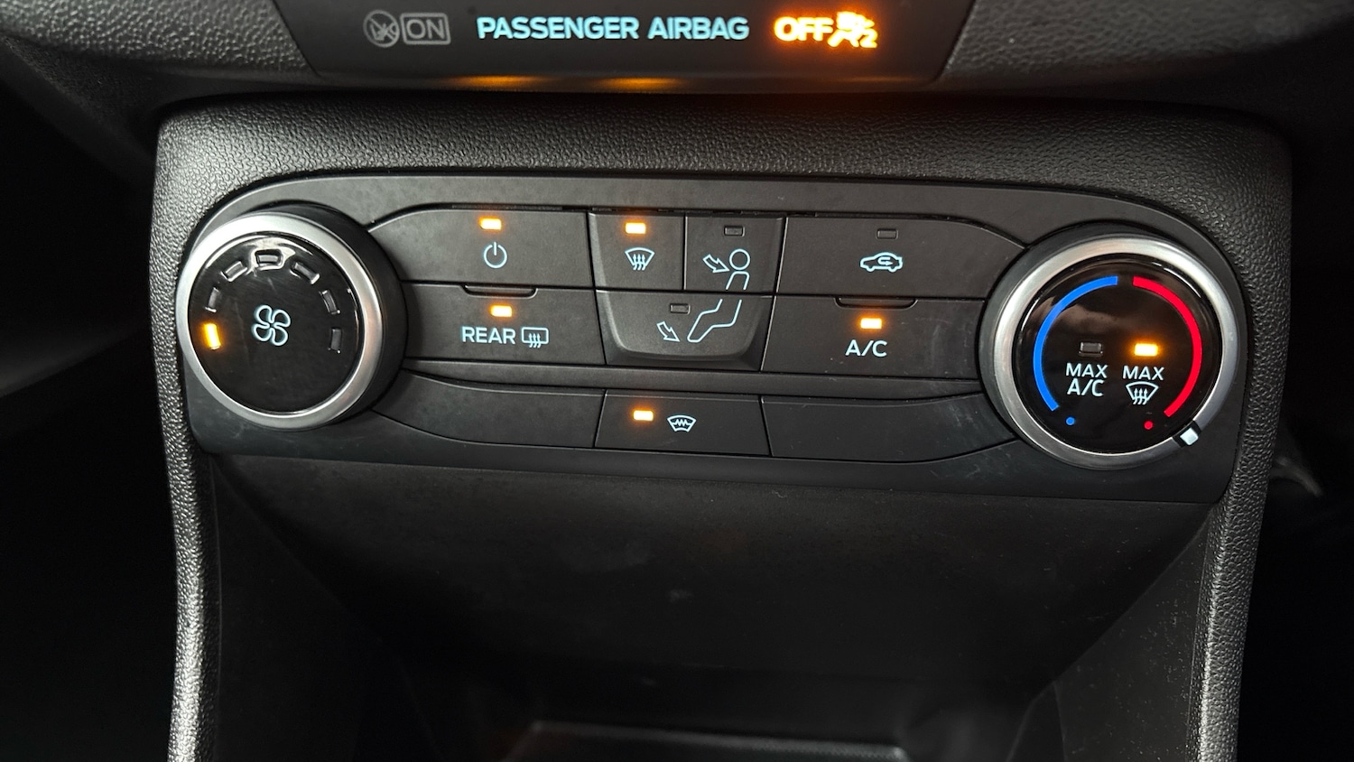 Used Ford Fiesta 2018 for sale - 77044633: Photo 28