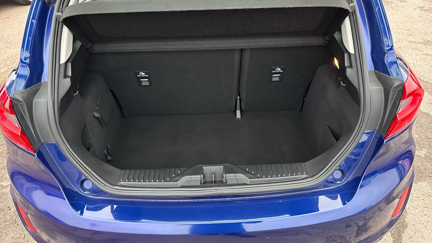 Used Ford Fiesta 2018 for sale - 77044633: Photo 4