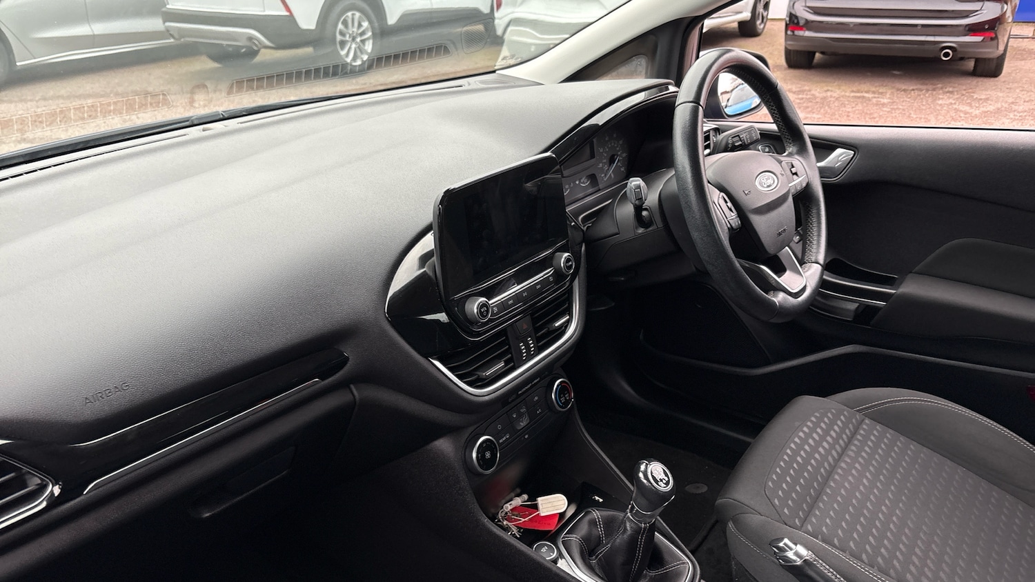 Used Ford Fiesta 2018 for sale - 77044633: Photo 9