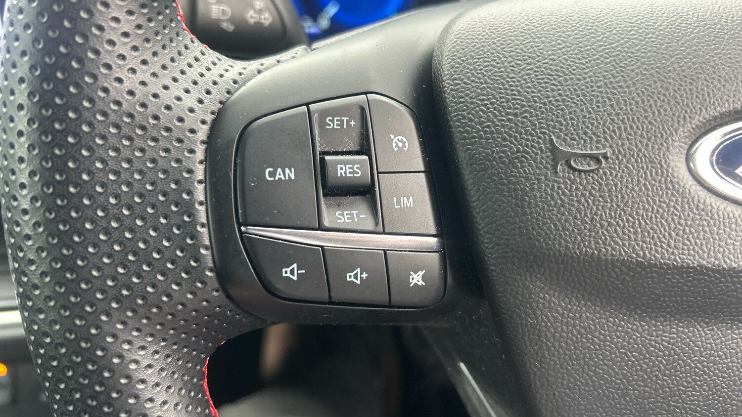 Used Ford Puma 2022 for sale - 76287848: Photo 32