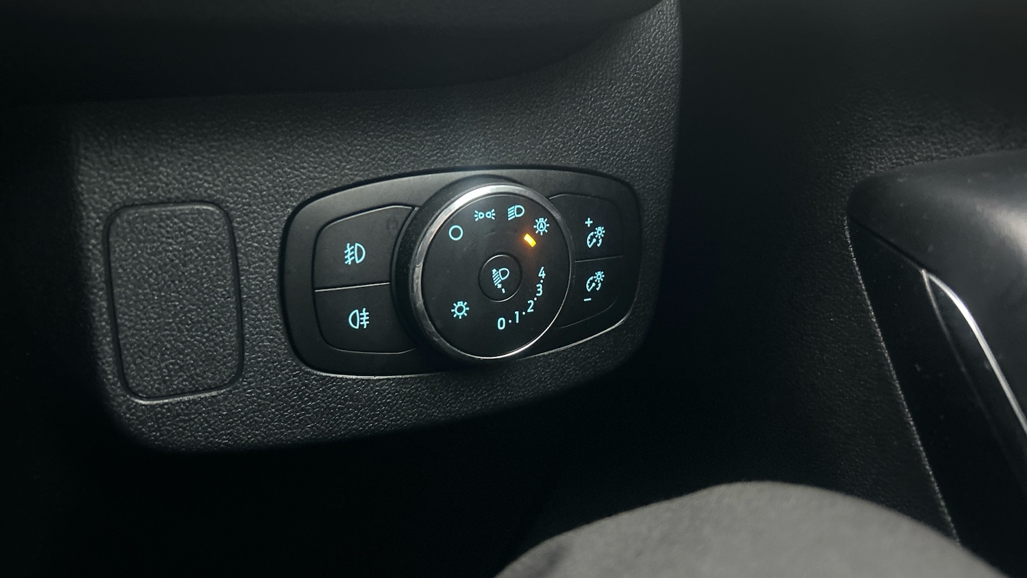 Used Ford Puma 2024 for sale - 76477782: Photo 37