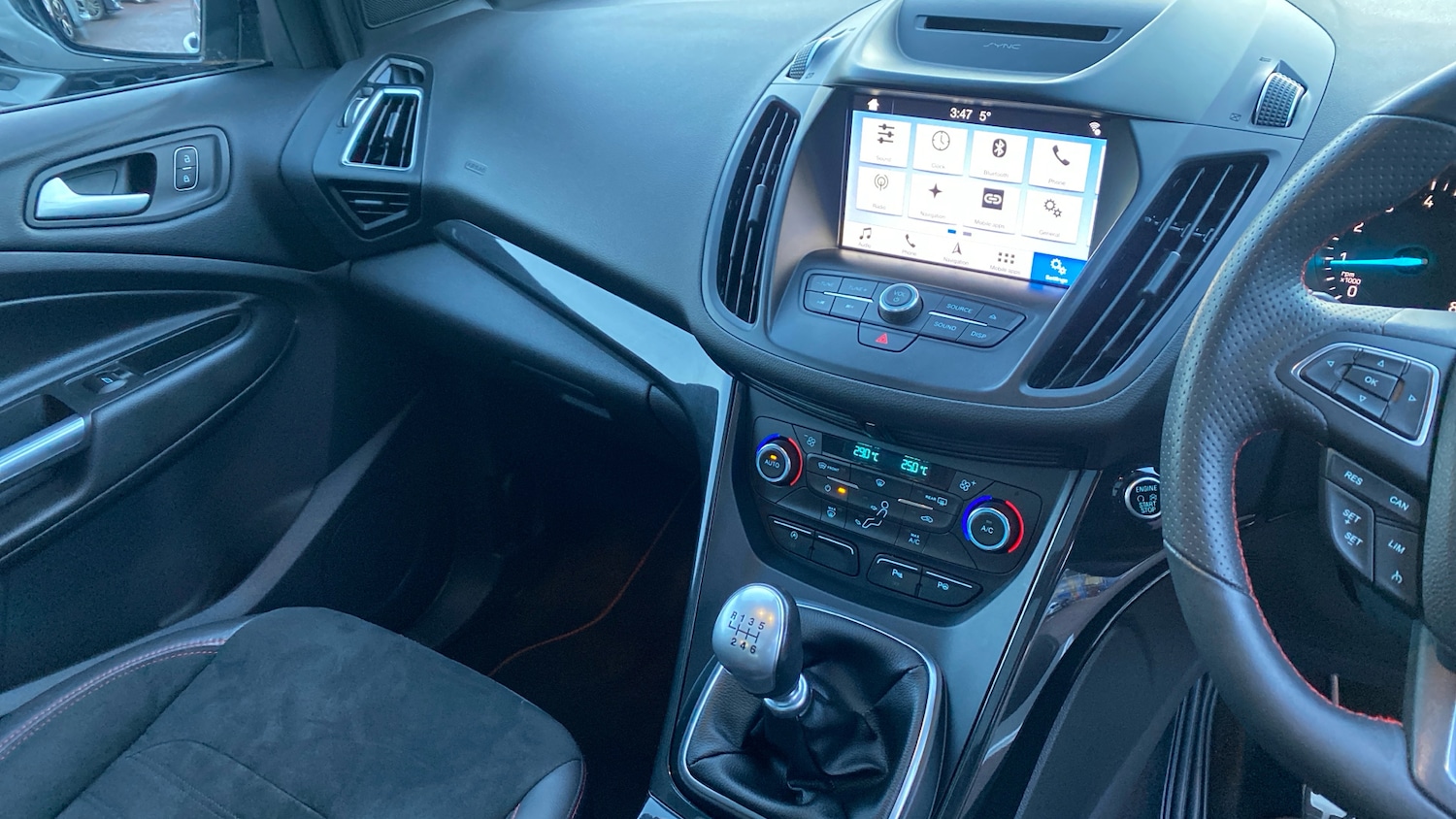 Used Ford Kuga 2019 for sale - 77147900: Photo 14