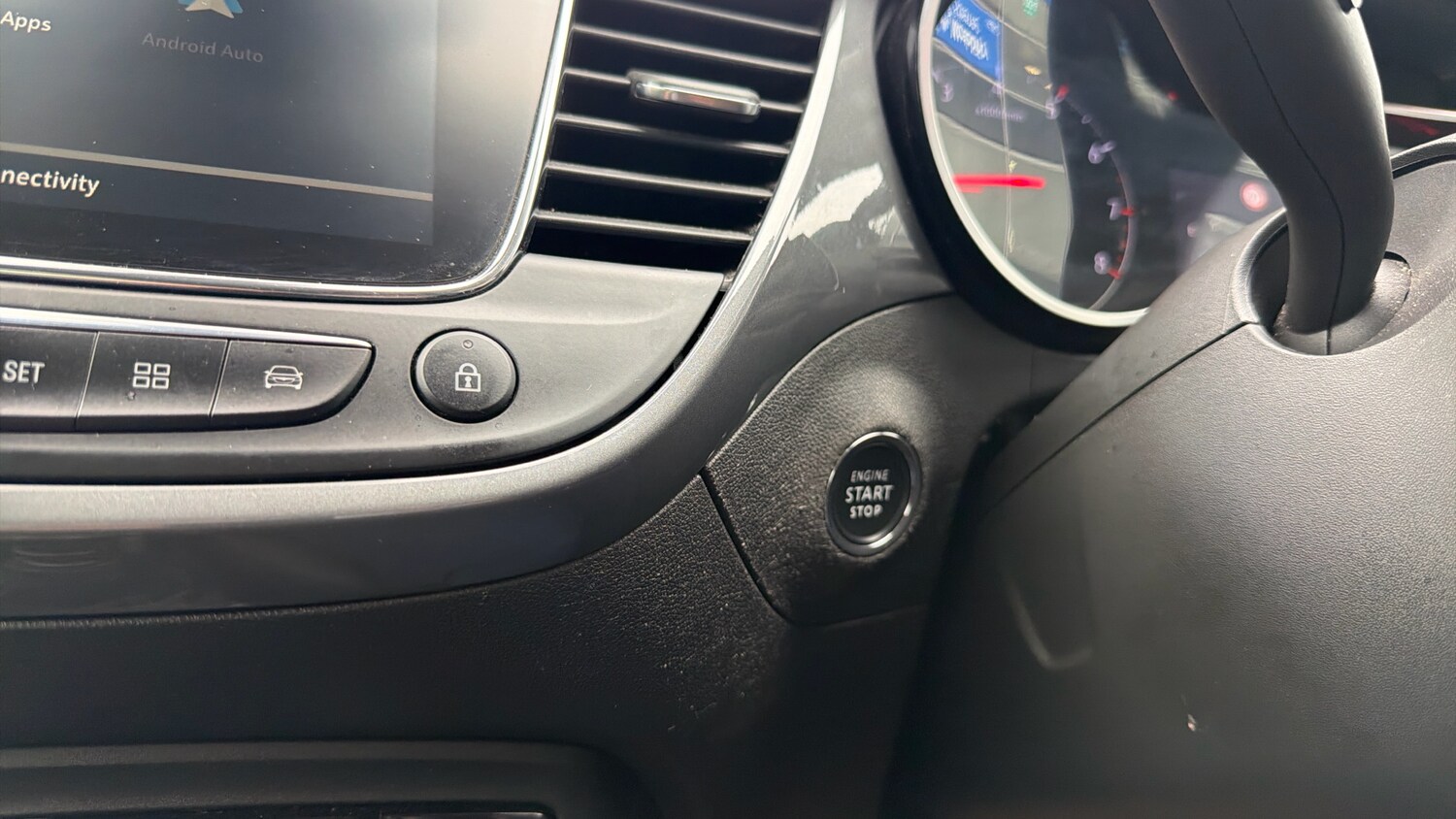 Used Vauxhall Crossland 2022 for sale - 76316336: Photo 29