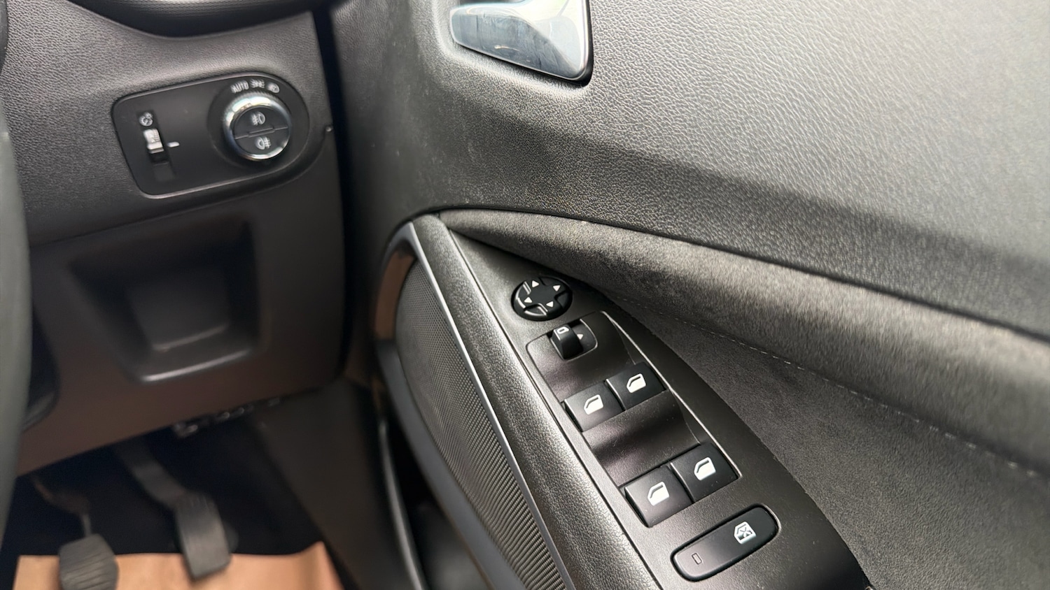 Used Vauxhall Crossland 2022 for sale - 76316336: Photo 32