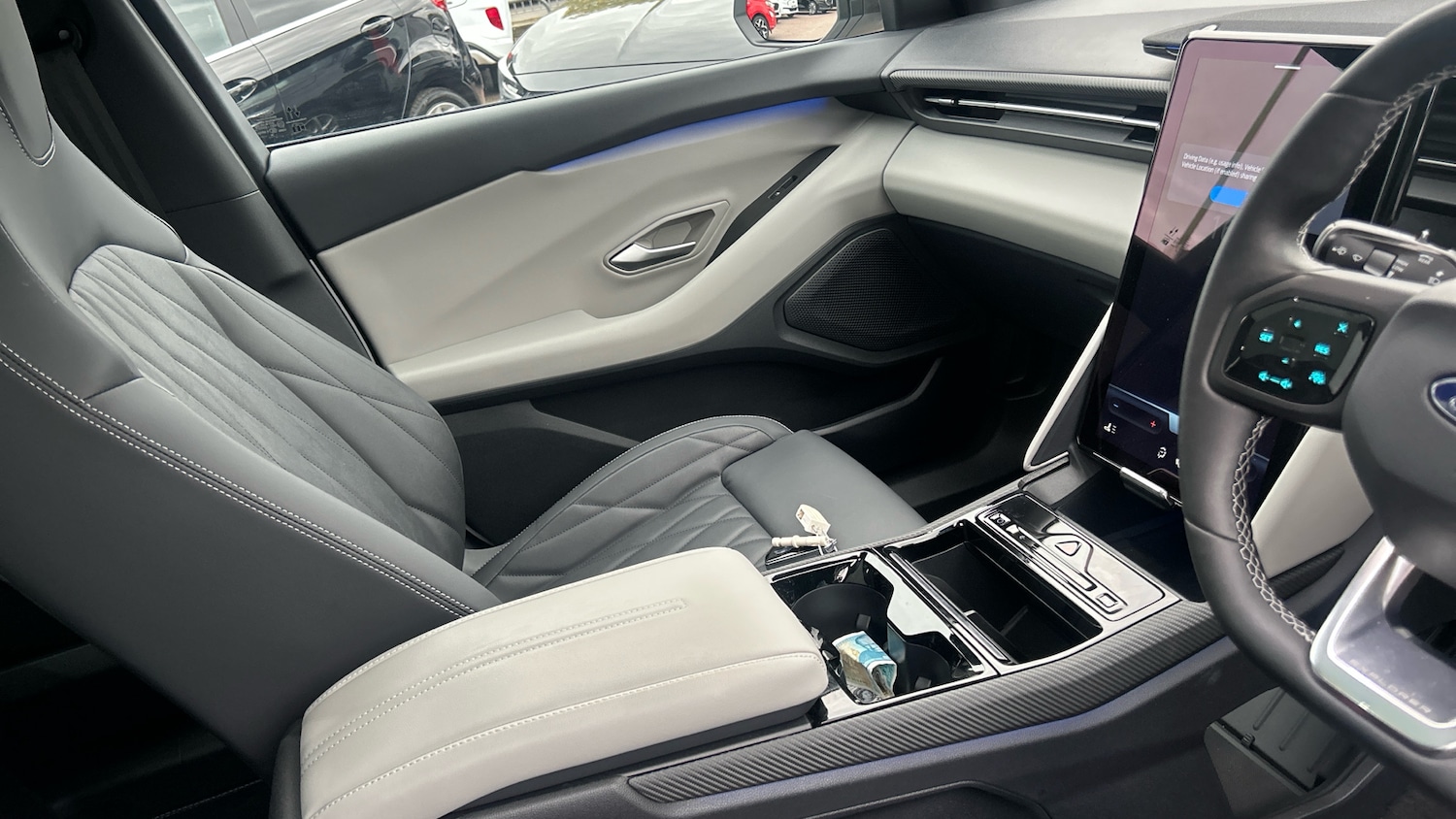 Used Ford Explorer 2025 for sale - 76352948: Photo 14