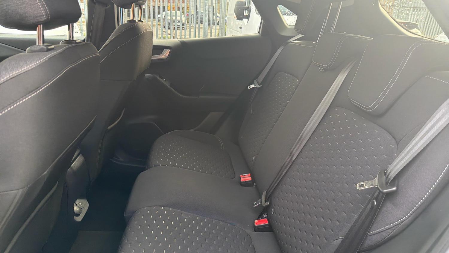 Used Ford Puma 2024 for sale - 76844759: Photo 16