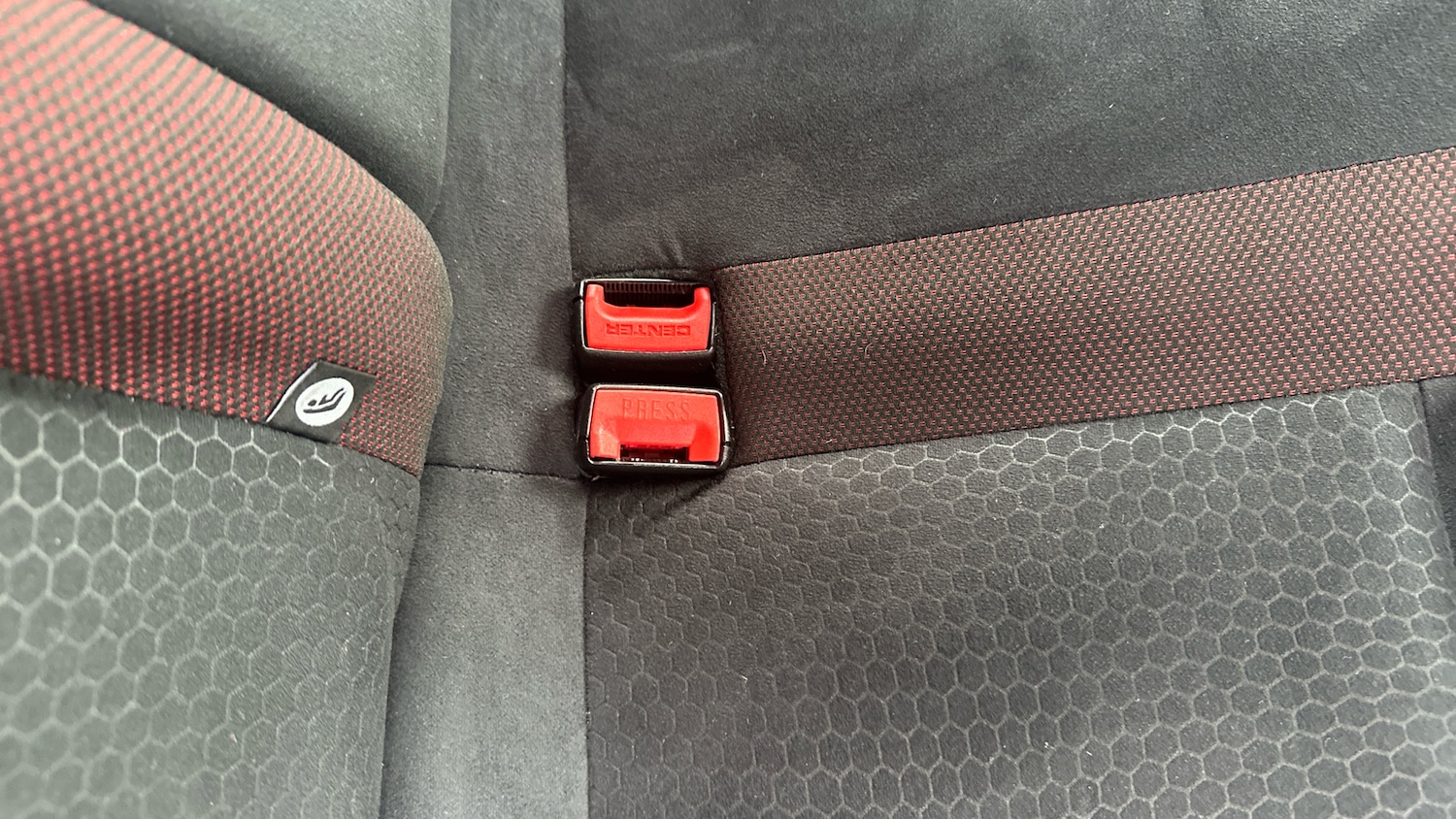 Used Nissan Juke 2015 for sale - 77635428: Photo 17