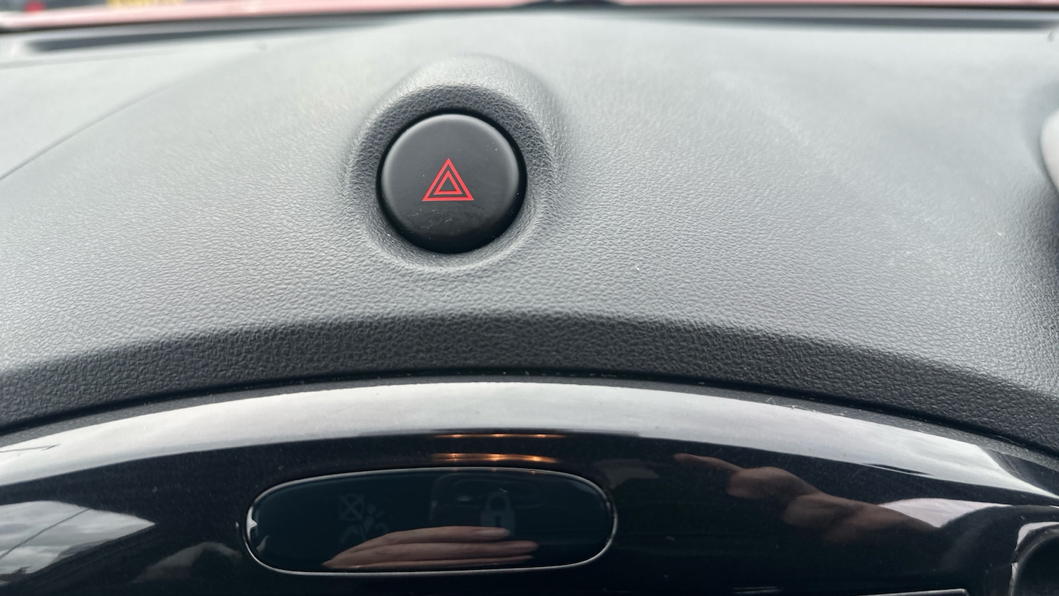 Used Nissan Juke 2015 for sale - 77635428: Photo 30